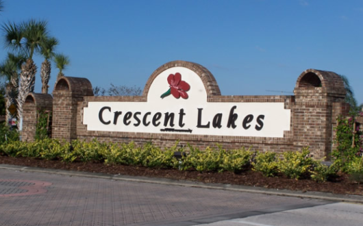 Crescent Lakes