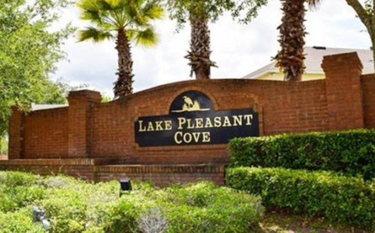 Lake Pleasant Cove