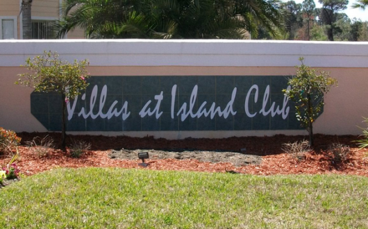 Villas At Island Club